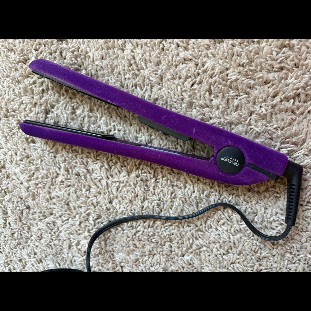 Hair Straightener - Revive Beauty